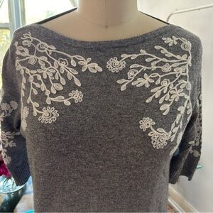 Chic Gray Women's Sweater with White Embroidery